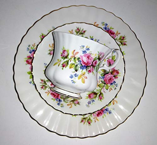 / Royal Albert/Sammeltasse/moos Rose / 1 Tasse - 1 Untertasse - 1 Kuchenteller/Original/Bone China