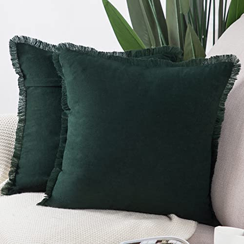 Madizz 2er Set Kissenbezügen aus Wildleder mit Fransenquasten Weiche dekorative Kissenbezüge für Sofa Schlafzimmer Kissenhülle Dunkelgrün 40x40 cm Quadrat