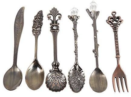 6 Stück Vintage Löffel, Royal Style Metall Kaffeelöffel Teelöffel Gabel, Mini geschnitzte Obst Dessertlöffel Geschirr Kit (Grüne Bronze)