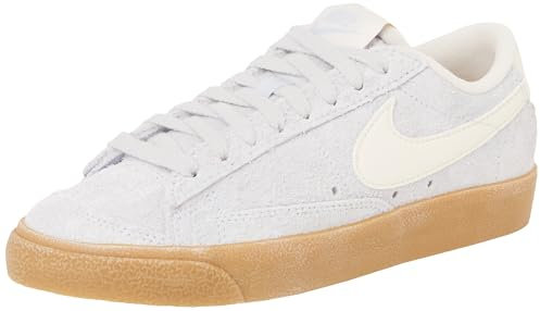 NIKE FQ8060-003 Blazer Low '77 Vintage Damen Football Grey/Pale Ivory-Gum Light Brown EU 42