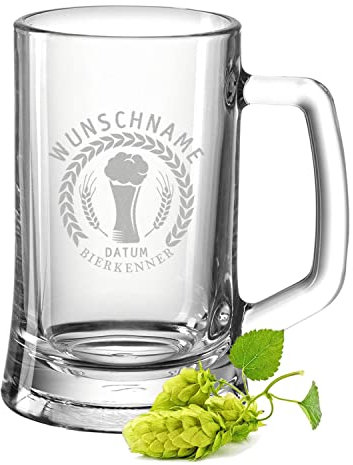 GRAVURZEILE Bierkrug mit Gravur - Bierkenner - Personalisiert mit Namen & Jahr - Geschenk für Männer - Geschenke für Papa zum Vatertag Geburtstag oder zu Weihnachten - Größe: 0,5 L