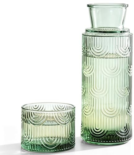 Diseño compacto 2 en 1, jarra de agua para mesita de noche con cristal 21.6 oz/630 ml, jarra de agua con tapa protege de forma fiable las bebidas contra el polvo y las impurezas. (Verde)