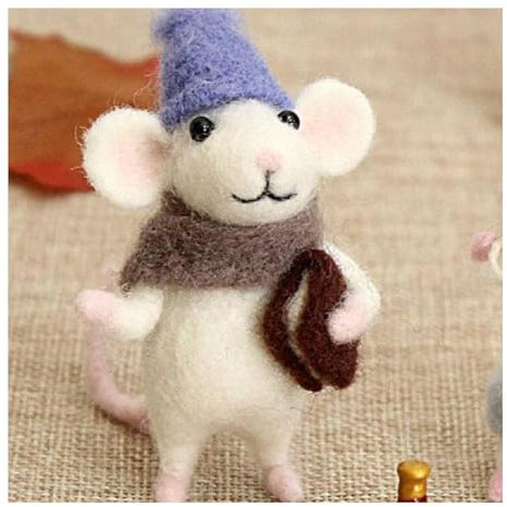 Christmas Felt Mice Ornaments Kit, Beginner Felting Kits for Beginners Adult Mouse Felted Animals Winter Xmas Wool White Mouse Hanging Decor, diy Craft Cute Christmas Tree Wreath Decor (Mice3)