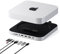 SATECHI Support & Hub Mac Mini avec boîtier SSD, Compatible M.2 SATA SSD, Hub USB‑C Port de Données, Lecteur Micro/SD, USB‑A, Prise Jack 3,5 mm, pour Mac Mini M1/M2/M2 Pro et Mac Studio – Argent