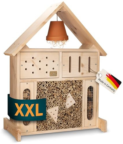 GARDIGO® Insektenhotel XXL - Insektenhaus für den Garten I Made in Germany I Regionales Holz I Nistkasten für Wildbienen, Florfliegen, Marienkäfer, Ohrenkneifer und Schmetterlinge I Bienenhotel