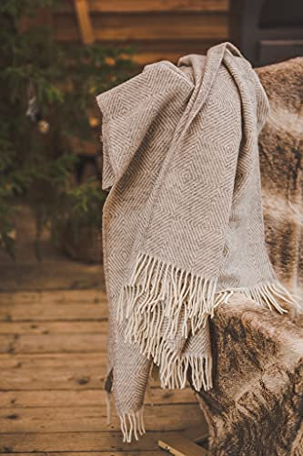 Ger3as Wolldecke 100% Neuseeländische Schafwolle — Ideal als Überwurf, Wolle Plaid oder Kuscheldecke für Sofa und Bett — Warme Decke aus Schurwolle mit fransen (Beige Streifen, 140 x 240 cm)