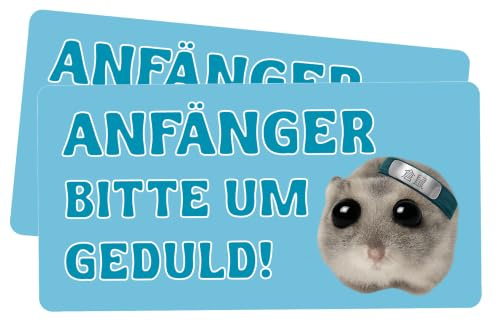 P022 Neuer Fahrer Bitte Seien Sie Nett Autoaufkleber – 14x7cm 2er Set New Driver Sticker Keep Distance Fahranfänger Auto Aufkleber Lustiger Hamster (Deutsch Blau N)