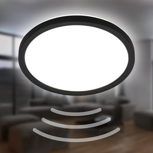 BRILONER - LED Deckenlampe mit Bewegungsmelder 3m Reichweite IP44, neutralweiße Lichtfarbe, flach, 120 Grad Erfassung, Deckenleuchte, LED Panel, Badlampe, Badezimmerlampe, 24x3 cm, Schwarz
