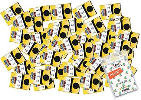 collect-it.de MY HOME OF CARDS + TOYS Exklusive Aufbewahrungshüllen im Bundle mit Champions League 2022/23 - Trading Cards - 100 Verschiedene, zufällige Karten inkl. Sonderkarten