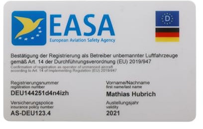 Roboterwerk – Registrierungsbestätigung als Betreiber unbemannter Luftfahrzeuge mit e-ID und Landesfahne nach Wunsch als Ergänzung zum Drohnenführerschein, knickfest und witterungsbeständig