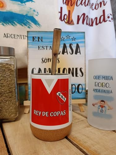 Mate térmico. CLUB ATLÉTICO INDEPENDIENTE C.A.I.. Rey de Copas. Original. Personalizado Argentina. Mate. Original. Diseños propios. Personalizados.