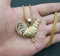 Neu Edelstahl Gold Hahn Strass Halskette Anhänger Schmuck