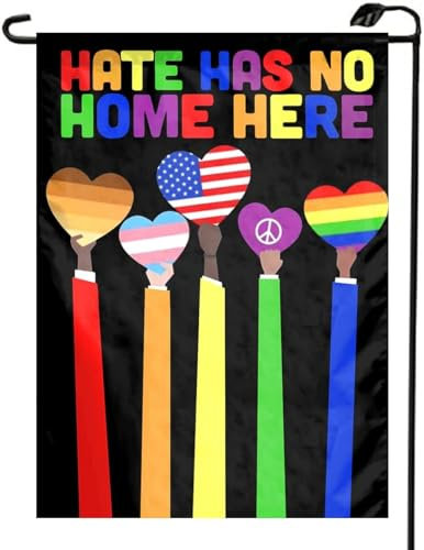 Hate Has No Home Here Pride Gartenflagge, 30,5 x 45,7 cm, Regenbogenherz, LGBTQ Pride Month, doppelseitig, schwarz, Outdoor-Dekoration, Flagge, LG06