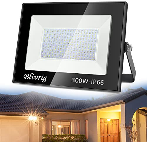 LED Strahler Außen 300W, 30000LM Superhell Außenstrahler IP66 Wasserfest Fluter, 3500K Warmweiß Flutlicht für Hinterhof, Garage, Flur, Garten