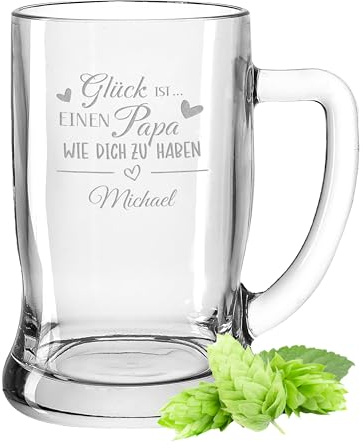 Gravur-Max Leonardo Bierkrug 0,5L mit Gravur & Name – personalisiertes Bierglas „Glück ist einen Papa wie dich zu haben“ – Bierkrug personalisiert – spülmaschinenfest – Geschenk für Männer