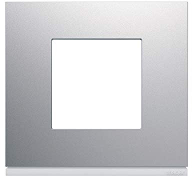 plaque - 3 postes - horizontale - 71 mm - titane - hager gallery wxp0113