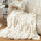 Tospass Kuscheldecke 160x200cm Beige Kaninchen Decke Warme Sherpa Decke Flauschig Weich Dicke Sofadecke Wohndecke Tagesdecke Doppelgesicht Decke