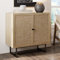 Nathan James Kova Accent Sideboard Aufbewahrungsschrank aus hellem Holz und Rattan mit Metallrahmen, verstellbaren Regalen und Stocktüren, für Flur oder Wohnzimmer, helle Eiche/Rohrstock/Schwarz