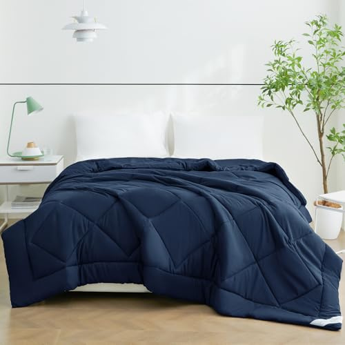 WAVVE Piumino Letto Matrimoniale, 240x260 cm, Blu Navy | Piumone Leggero in Microfibra Morbida, Imbottitura Premium e Traspirante in Fibra, Ideale per Primavera, Estate ed Autunno