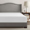 Comfort Spaces Coolmax Feuchtigkeitsableitendes Spannbetttuch, superweich, lichtbeständig, elastische Tiefe Taschen, passend für Matratzen bis zu 40,6 cm, kühlendes Bettlaken für warmes Wetter,