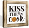 Kiss the Cook-Schild, Geschenk für Herd, Heimdekoration, lustiges Küchenschild, Box-Schild, Holz-Schreibtischschild, Dekoration, moderne Bauernhaus-Heimdekoration, Einweihungsdekoration,
