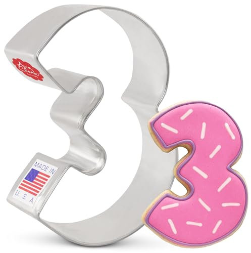 Number Three #3 Cookie Cutter 8.3 cm, Made by Ann Clark