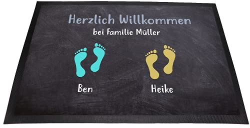 Fußmatte personalisiert Familie & Haustiere – individuelle Eingangsmatte 60x40 cm mit Namen, Pfoten & Motiven – personalisierte Familien-Fußmatte für Haustür, Hundebesitzer & Geschenkidee