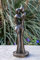 IDYL Bronze-Skulptur Modernes Liebespaar |32x11x11cm |Bronze-Figur handgefertigt | Gartenskulptur - Wohnbereich-Dekoration | Hochwertiges Kunsthandwerk | Wetterfest