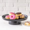 Home of Cake Tortenplatte mit Fuß Puro Medium in Schwarz Matt Ø 28,5 cm Tortenständer Kuchenplatte Kuchenständer aus Keramik für Hochzeiten Geburtstage Partys