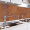 danario Crédence Adhésive pour Cuisine | Opaco | Protège Mur Cuisine & Salle de Bain | Mural décoratif Autocollant | 0,37 mm | Rouille - Échantillon