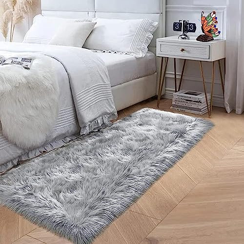 JXLOULAN Faux Lammfell Schaffell Teppich Grau 60x120 cm, Longhair Flauschiger Teppiche Wohnzimmer Deko Weicher Fell Carpet für Stühle Sofa Schlafzimmer Kinderzimmer