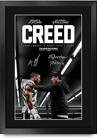 HWC Trading FR A3 Creed 1 Michael B Jordan Geschenke Geduckter Poster Signiertes Autogramm Foto für Fans von Film Memorabilien - A3 Gerahmt