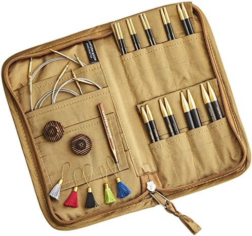 Lantern Moon Austauschbare Stricknadeln – 9 Paar 10 cm Spitzen – 2 Drehschnüre 40,50 cm – Endkappen, Maschenmarkierer – Khadi Seiden-Etui mit Reißverschluss, natur, 3,3,25,3,5,3,75,4,4,5,5,5,5,5,6 mm
