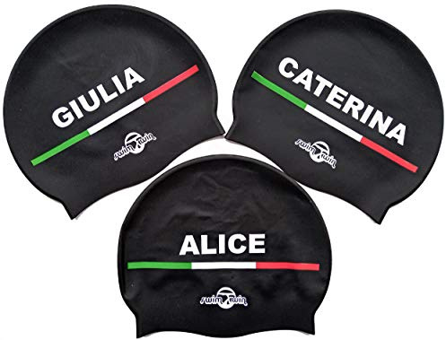 Swimxwin Cuffia in Silicone con Nome Personalizzato | Cuffia da Nuoto | Cuffia da Piscina | Grande Comfort e Aderenza | Design e Stile Italiano | Colore Nero |