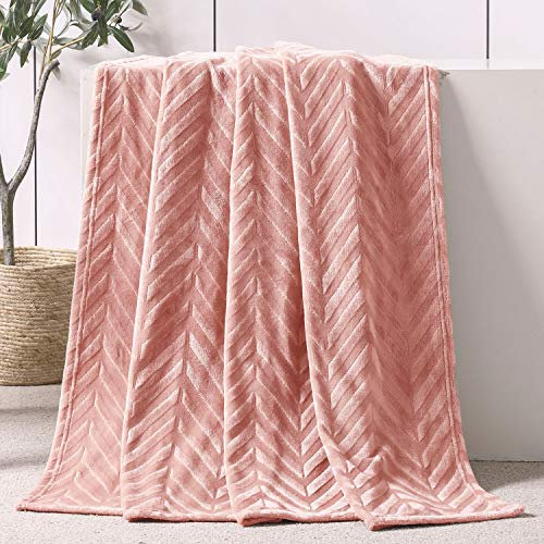 Whale Flotilla Flannel Fleece Throw Blanket for Sofa, 130x150 CM Soft Fluffy Velvet Sofa Blanket with Decorative Chevron Pattern for All Season, Warm and Lightweight, Pink