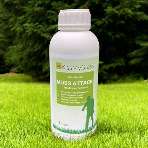 KissMyGrass Moss Attack Liquid Lawn Fertiliser (1L) - Liquid Lawn Fertiliser and Moss Killer, Starts Working In 24hrs, Promotes Rapid Grass Growth & Prevents Common Turf Diseases