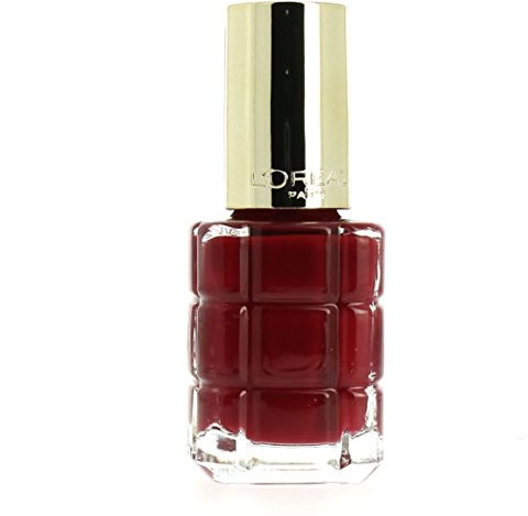 L'Oréal Paris colour Riche Le Vernis nail polish with oil