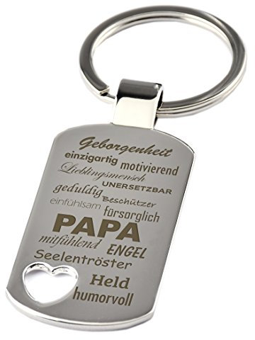 Schlüsselanhänger mit Herzauschnitt und Gravur Eigenschaften Papa - Geschenk Vater Geschenkidee Vatertag Weihnachten