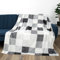 Bestlivings Kuscheldecke XXL (130x170cm) - Hellgrau Karo - Flauschdecke Microfaser-Decke - Jacquard, große weiche Wohn-Decke zum kuscheln Flanelldecke