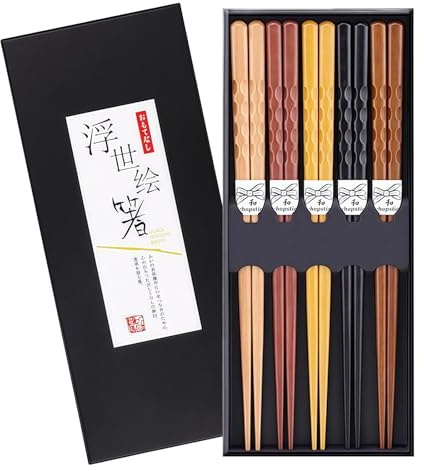 Bosdontek 5 Pairs Wooden Chopsticks, Chopsticks Reusable Non Slip Chop Sticks Wooden Japanese Chopstick for Sushi Noodles