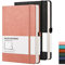 RETTACY Notizbuch A5 Hardcover, liniert, 2er Pack - Dickes Journal mit 376 nummerierten Seiten, 100g/m² Papier, 8 perforierten Blättern, Stiftschlaufe, Innentasche - Schwarz Rosa