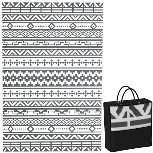 Outsunny Tappeto da Esterno per Balcone e Terrazza, Tappetino Reversibile con Fantasia Geometrica, Resistente ai Raggi UV, per Giardino, Patio, Spiaggia, Picnic, 182x274 cm, Grigio Scuro e Bianco