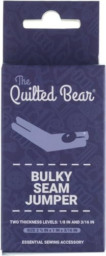 The Quilted Bear – Pied-de-biche pour Machine à Coudre pour Broderie, Couture et Ourlet de Denim épais, kit de Couture Essentiel – Compatible avec Singer, Janome, Brother et Plus Encore.