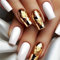 Lot de 24 faux ongles carrés dorés et blancs brillants motif feuilles d'érable artificielles à presser pour nail art