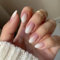 KQueenest Lot de 24 faux ongles à presser courts et ovales - Amande - Ronds brillants - Réutilisables - Gel naturel à coller pour femme - À porter au quotidien
