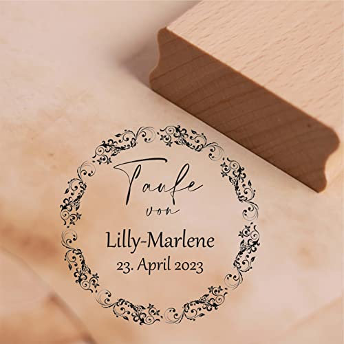 Stempel Taufe von - mit Name und Datum - Motiv Ornament Vintage Kranz Motivstempel Holzstempel 38 x 38 mm