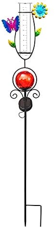 Bonetti Regenmesser mit LED Beleuchtung für den Garten, 2-in-1 Funktion, Metall-Erdspieß, farbige Glaskugel in Bruchglas-Optik, Niederschlagsmesser aus Glas (rot mit Schmetterling & Blume)