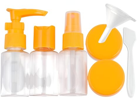 Reiseflaschen Set 7-teilig mit Kulturbeutel – 30 ml Reisebehälter mit Pumpflasche, Sprühflasche & Döschen + Trichter & Spatel – auslaufsicher, nachfüllbar, handgepäcktauglich, Farbe: Gelb