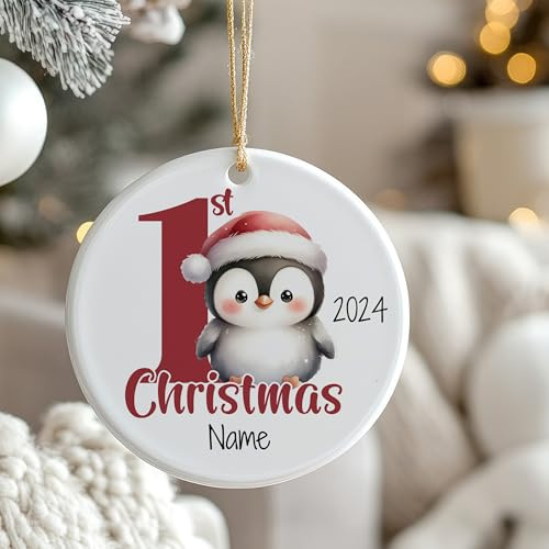 GRAZDesign Personalisierte Weihnachtskugel mit Namen Erstes Weihnachten mit Pinguin Christbaumkugel Keramik