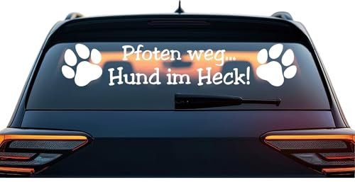 Personalisierter Vinyl-Aufkleber Hund im Heck